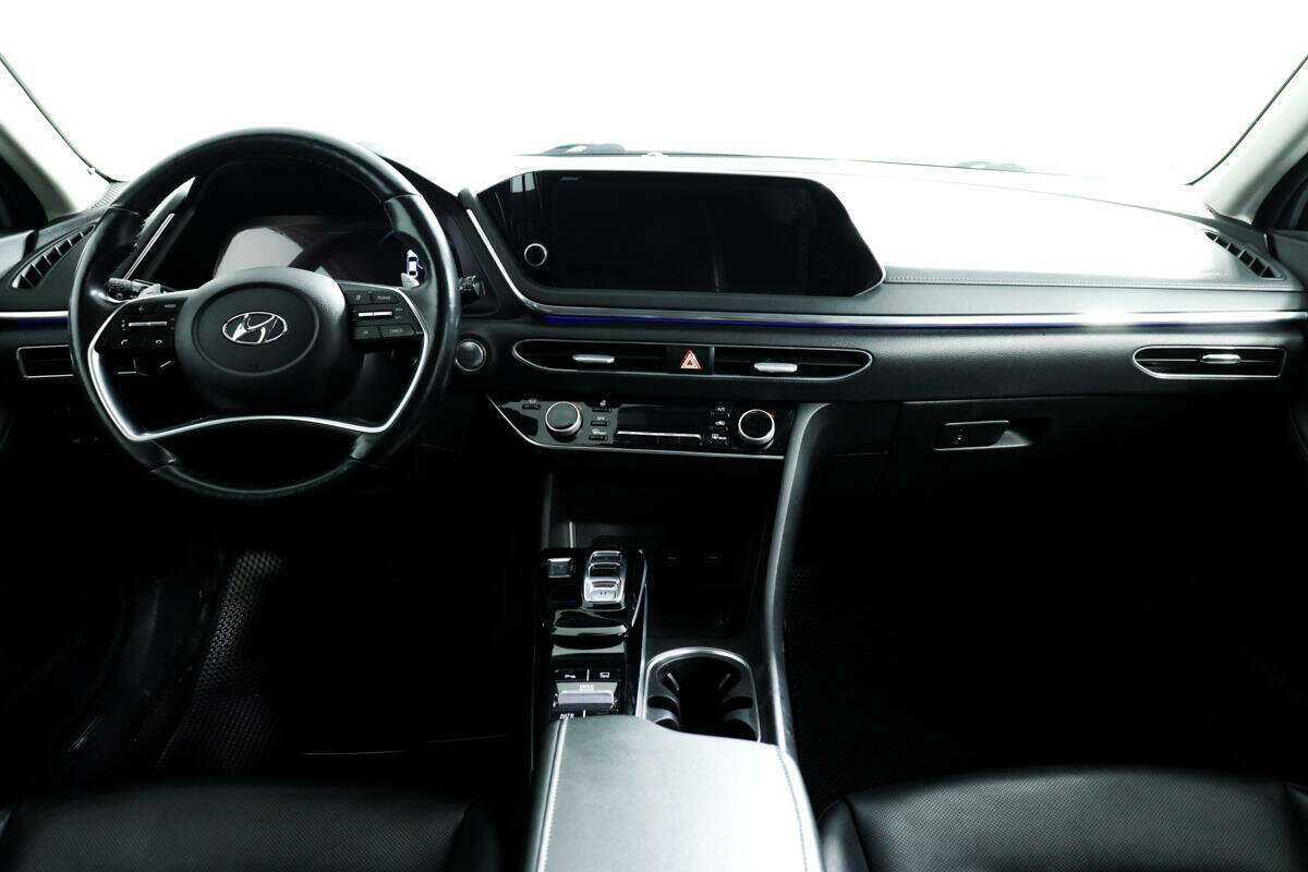 Купить Hyundai Sonata с пробегом. Фото: #10