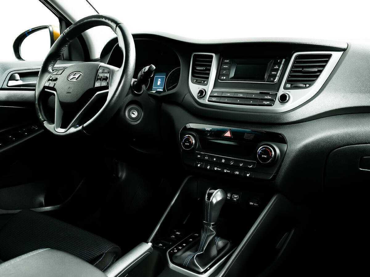 Купить Hyundai Tucson с пробегом. Фото: #8