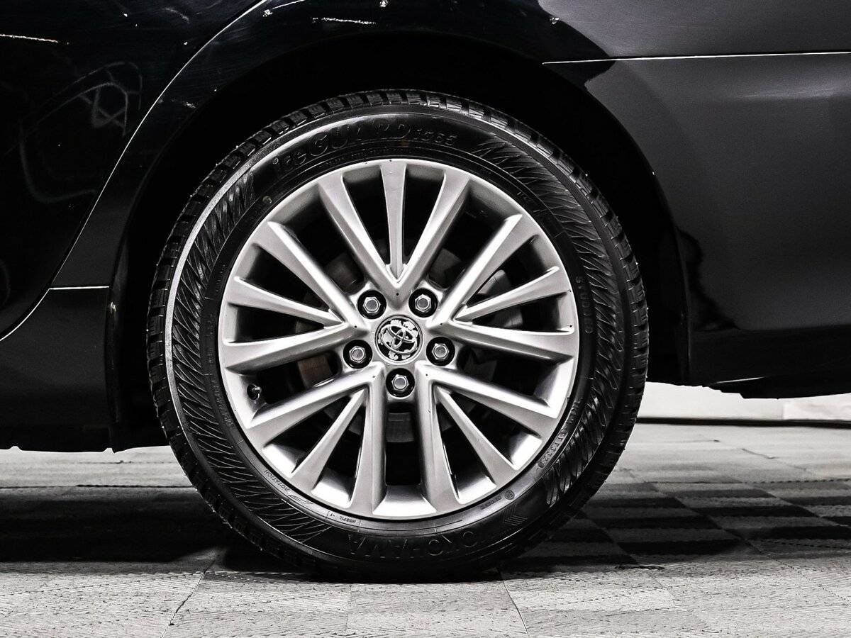 Купить Toyota Camry с пробегом. Фото: #14