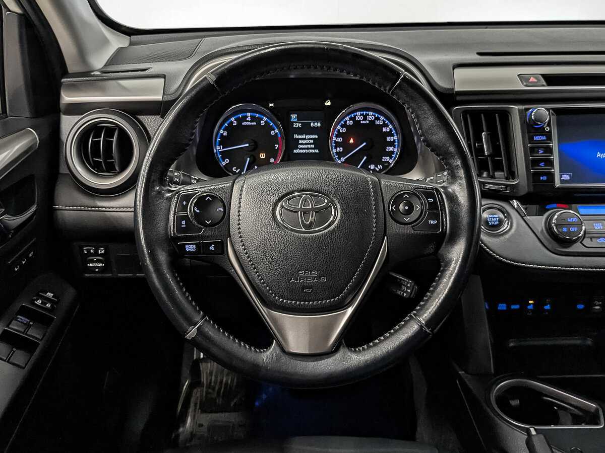 Купить Toyota RAV4 с пробегом. Фото: #19