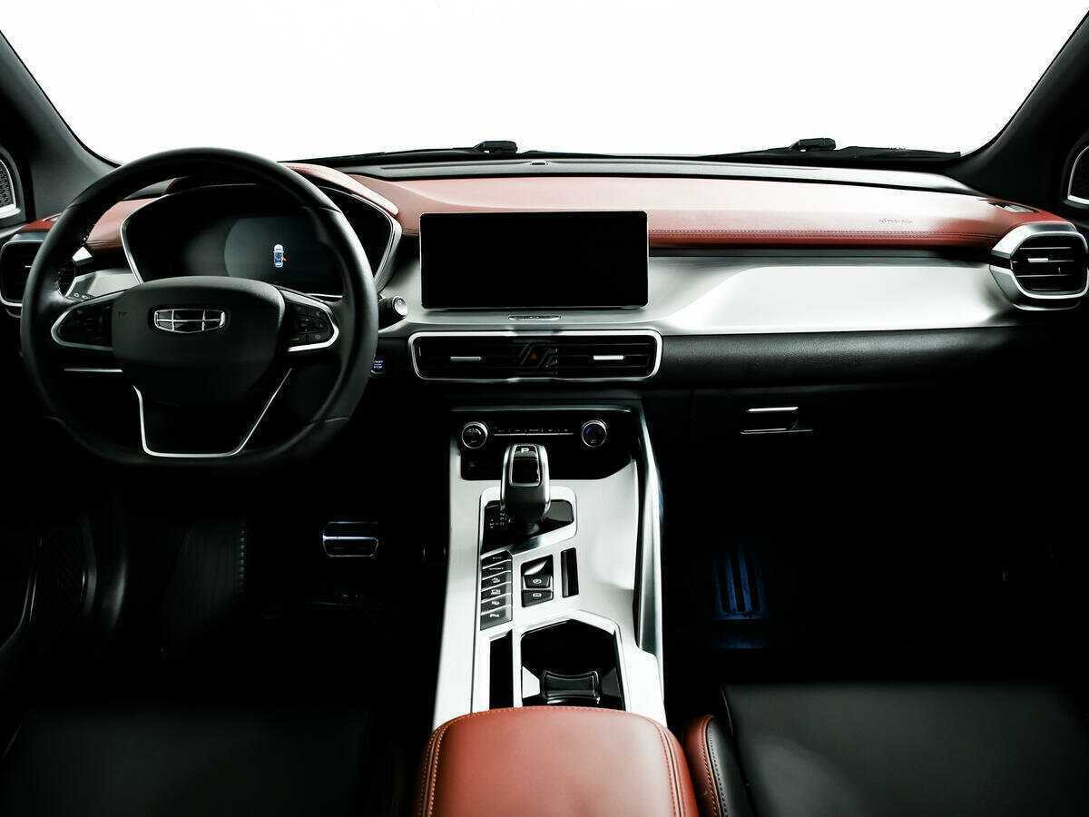 Купить Geely Coolray с пробегом. Фото: #10