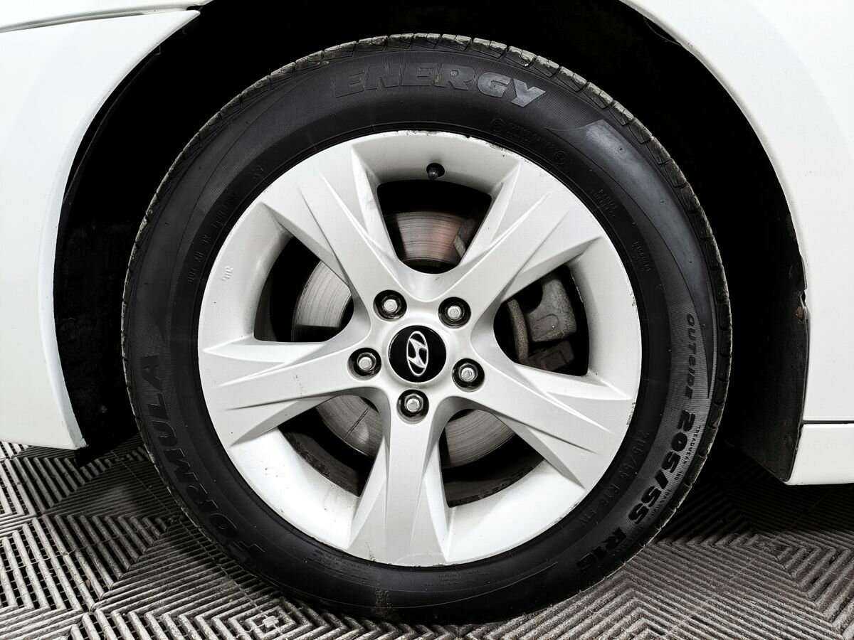 Купить Hyundai i40 с пробегом. Фото: #12