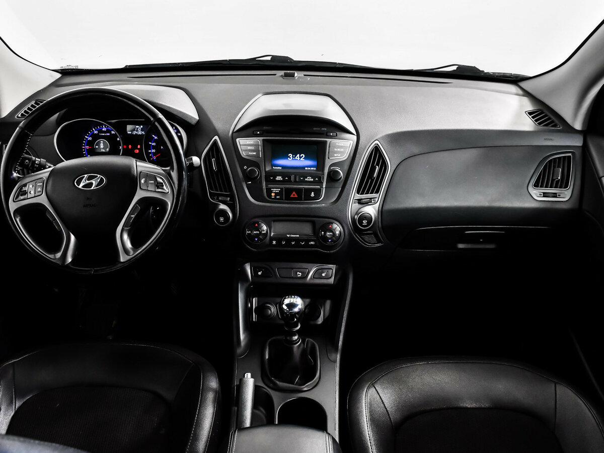 Купить Hyundai ix35 с пробегом. Фото: #8