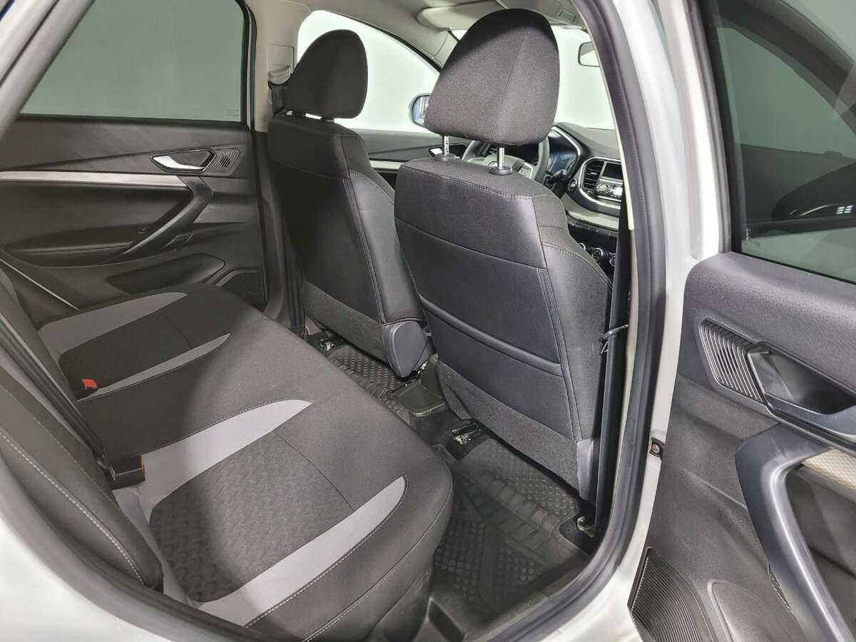 Купить Lada (ВАЗ) Vesta с пробегом. Фото: #15