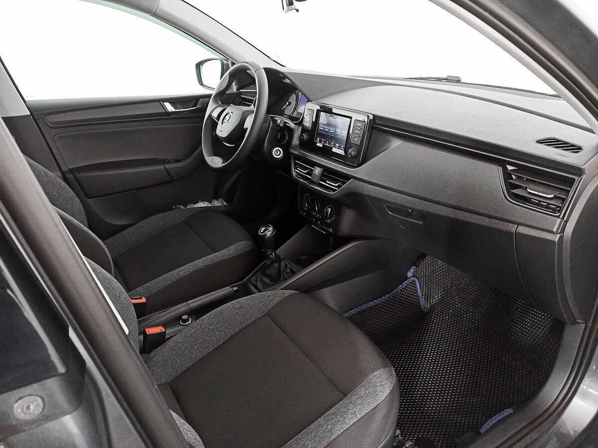 Купить Skoda Rapid с пробегом. Фото: #7