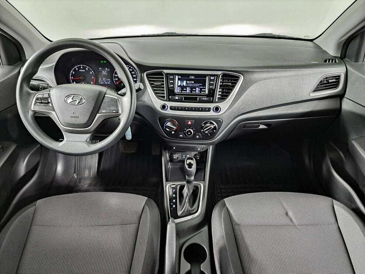 Купить Hyundai Solaris с пробегом. Фото: #12