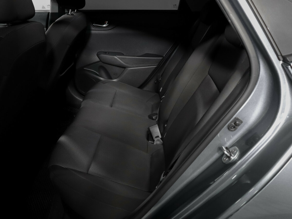 Купить Hyundai Solaris с пробегом. Фото: #7