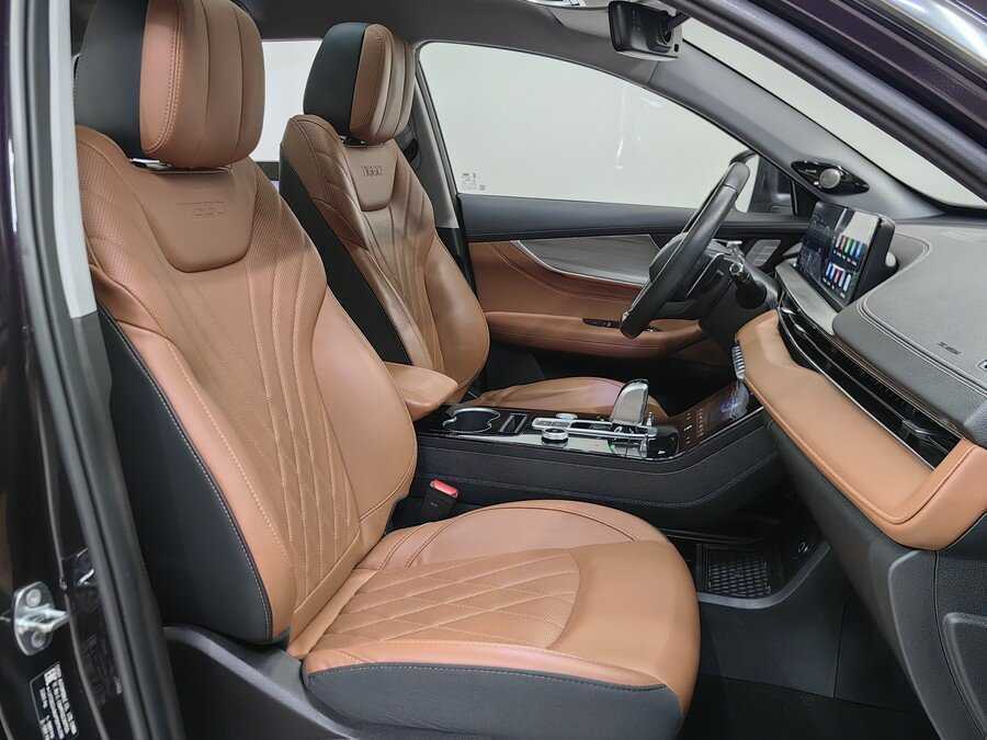 Купить Chery Tiggo 8 Pro Max с пробегом. Фото: #6