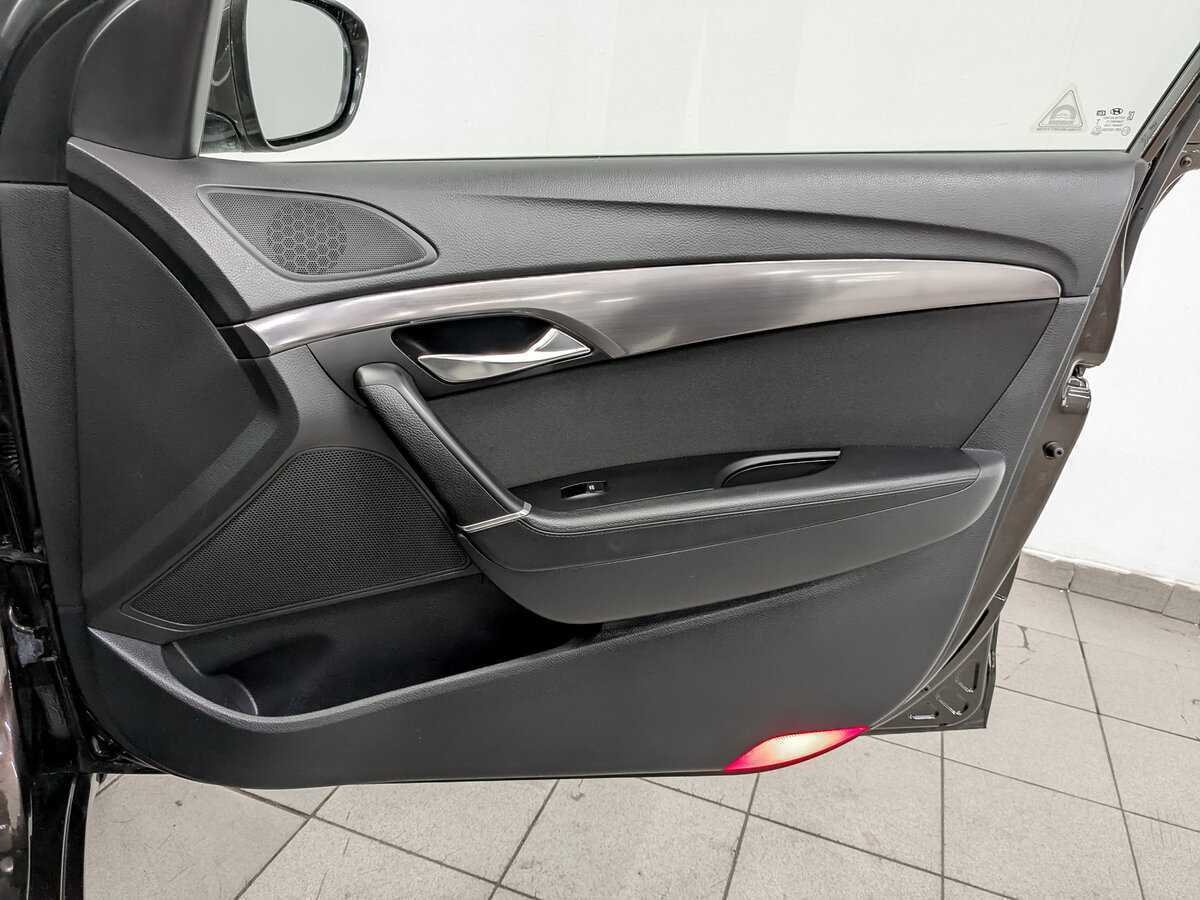 Купить Hyundai i40 с пробегом. Фото: #23