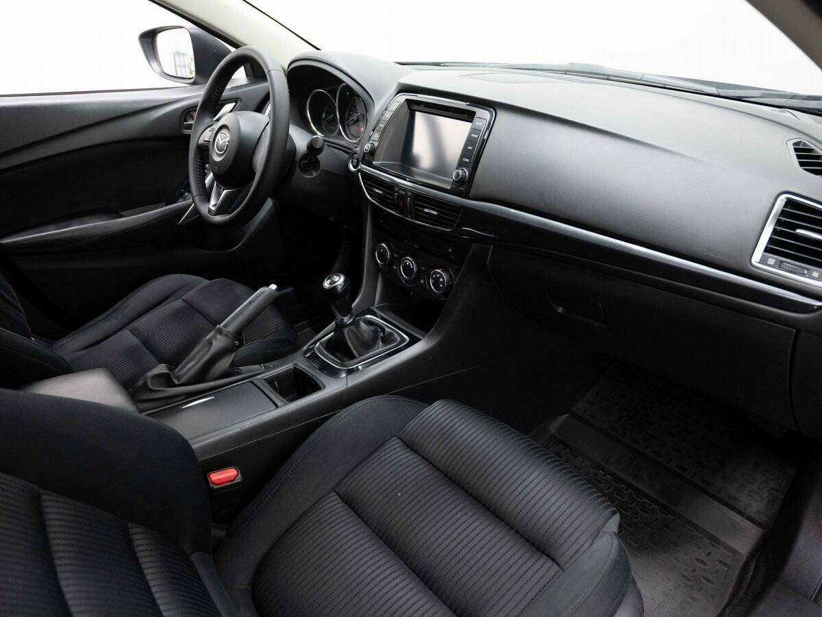 Купить Mazda 6 с пробегом. Фото: #10