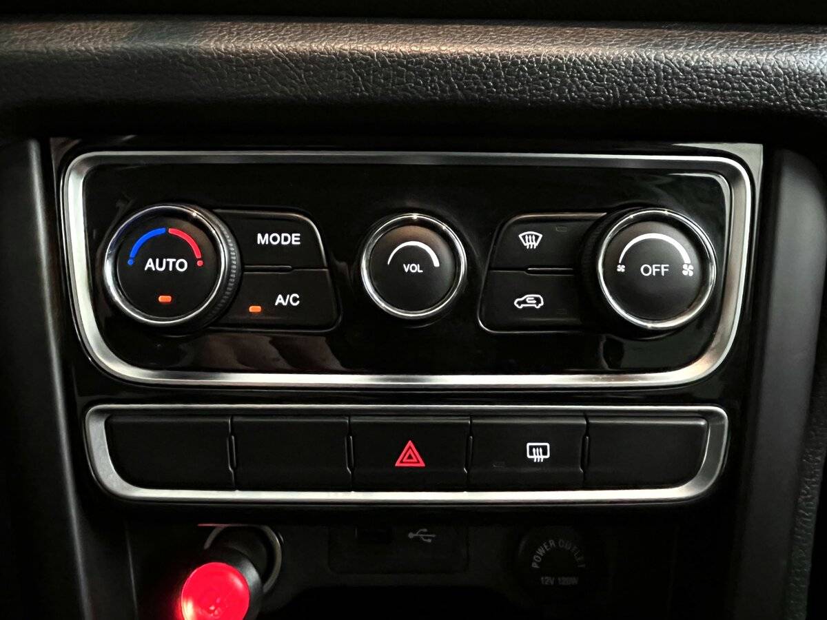 Купить Chery Tiggo 3 с пробегом. Фото: #22