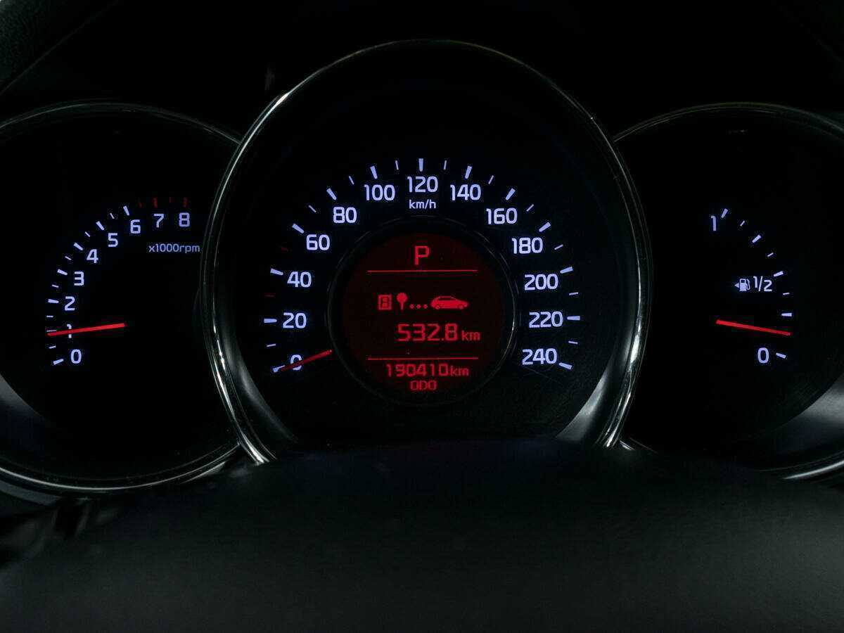 Купить Kia Ceed с пробегом. Фото: #10