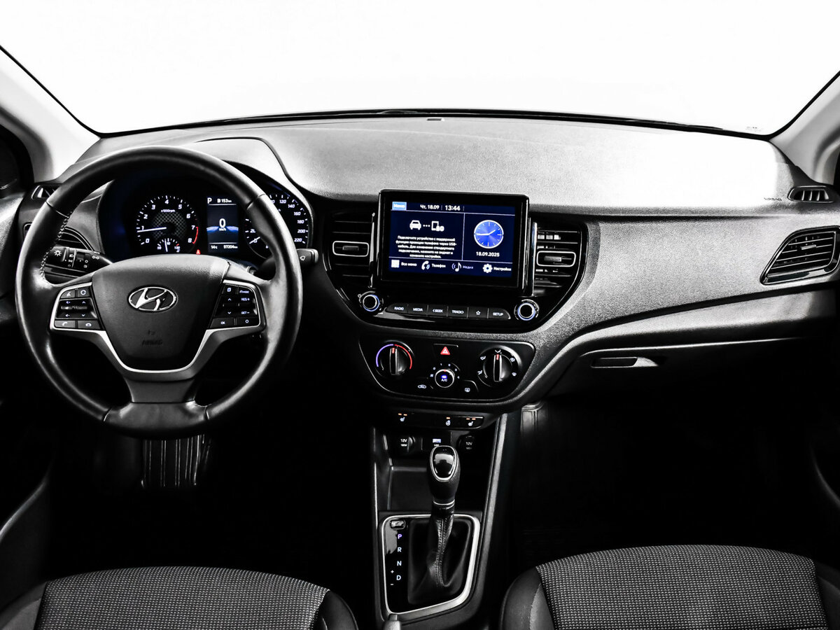 Купить Hyundai Solaris с пробегом. Фото: #10