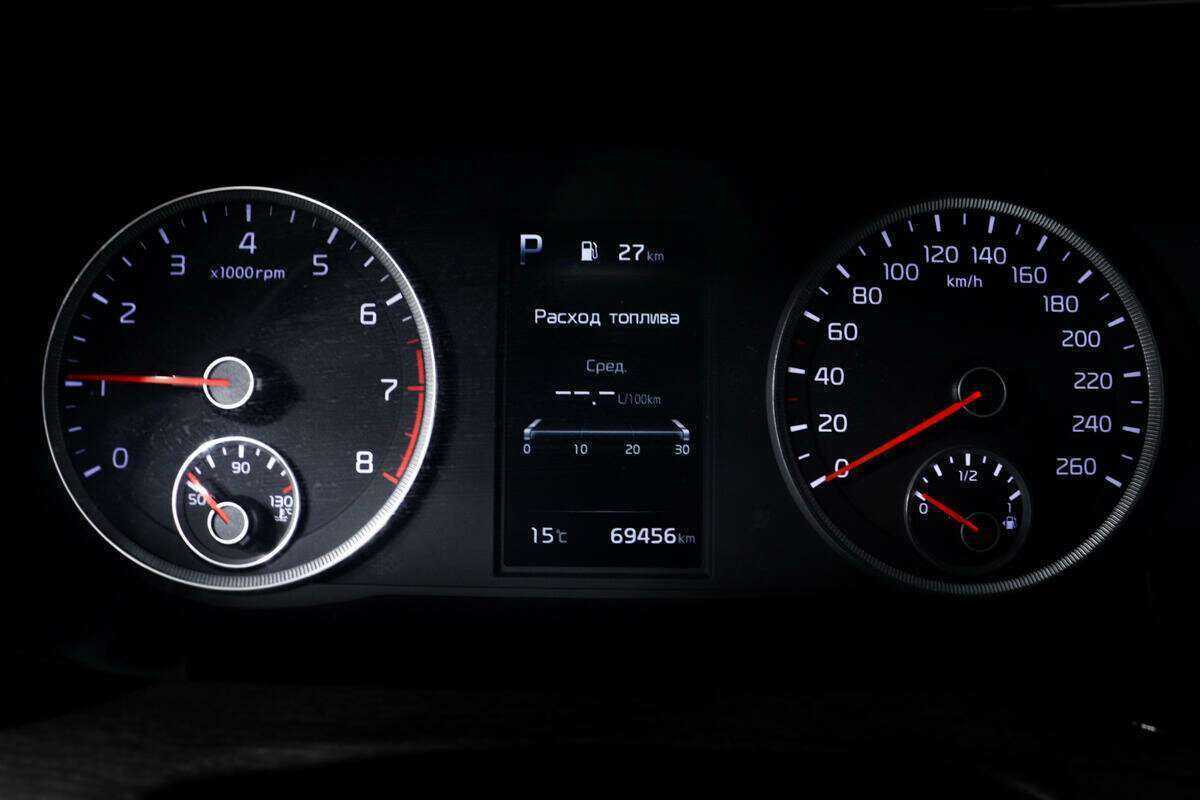 Купить Kia K5 с пробегом. Фото: #9