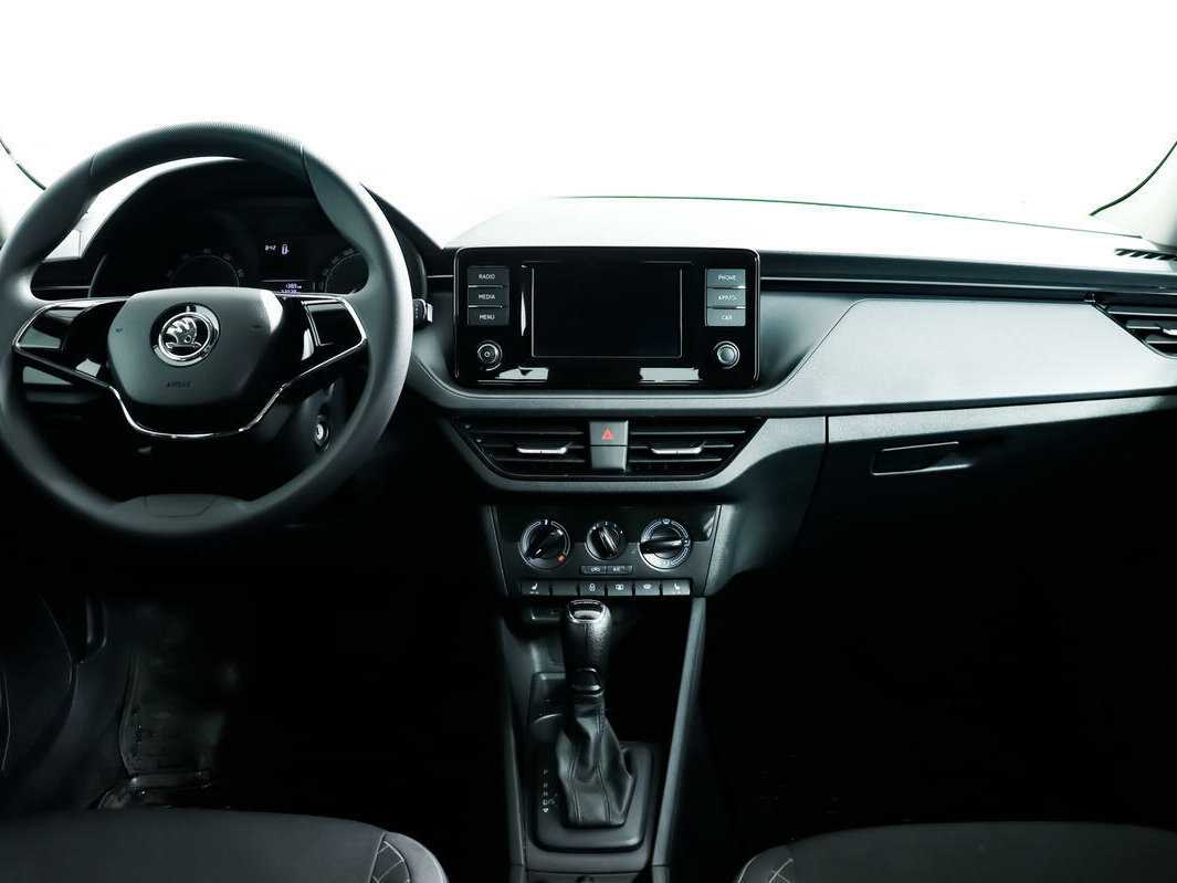 Купить Skoda Rapid с пробегом. Фото: #10