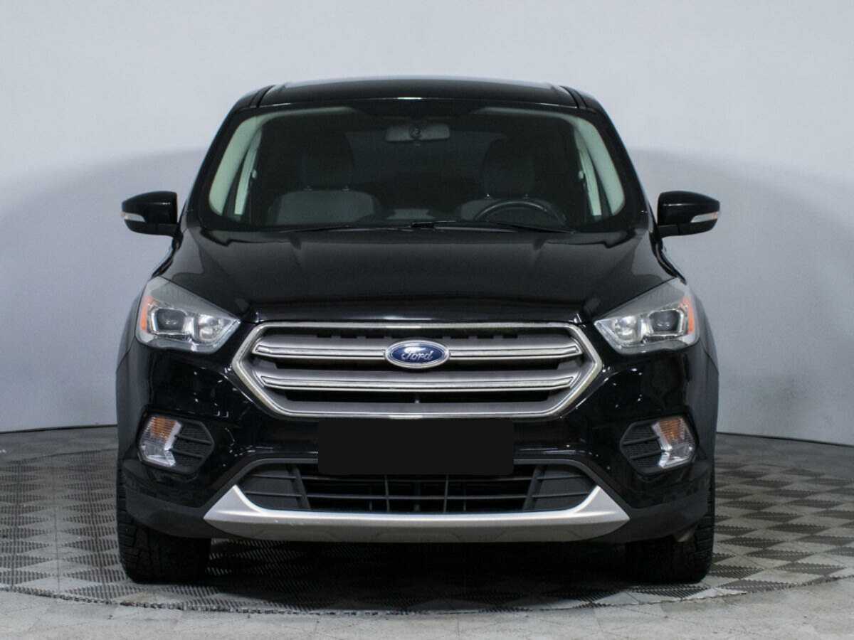 Купить Ford Kuga с пробегом. Фото: #1