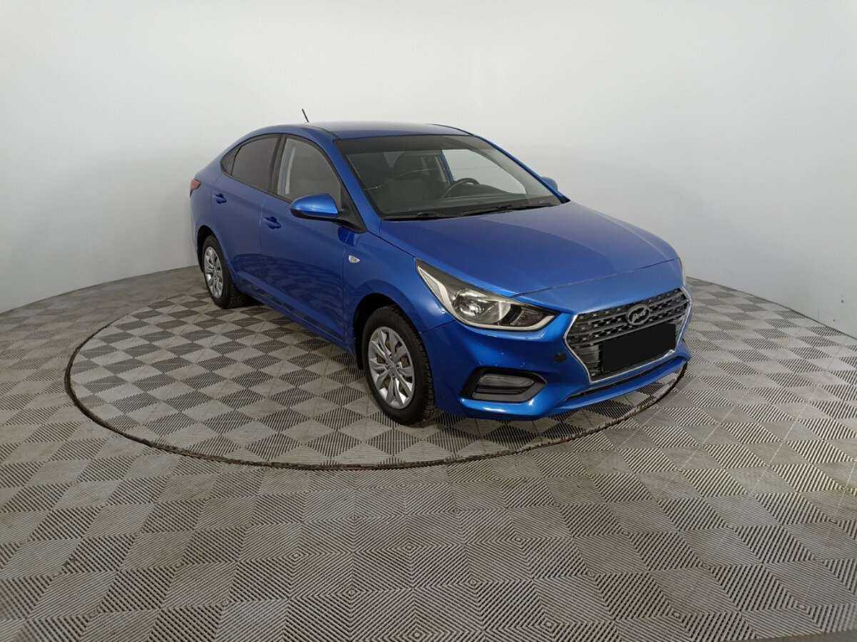 Купить Hyundai Solaris с пробегом. Фото: #2