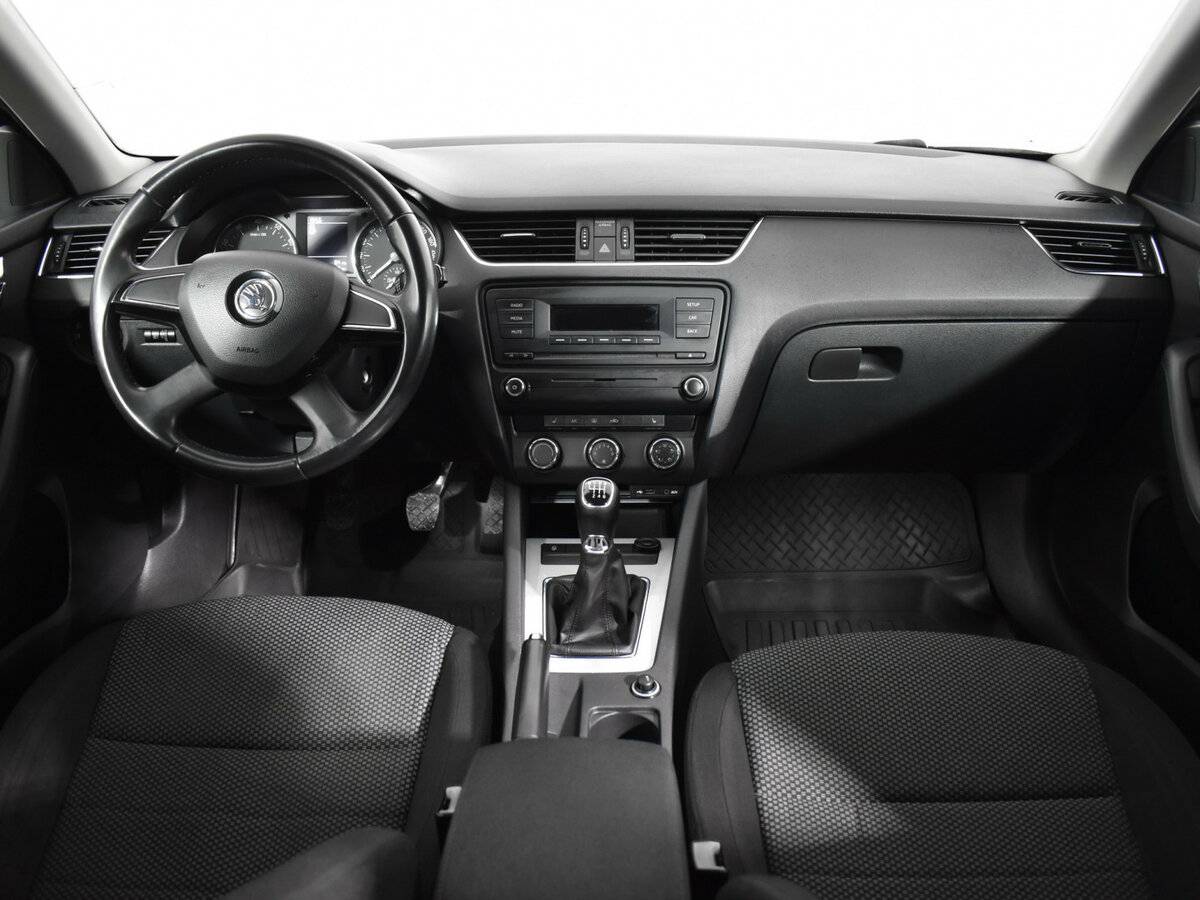 Купить Skoda Octavia с пробегом. Фото: #10