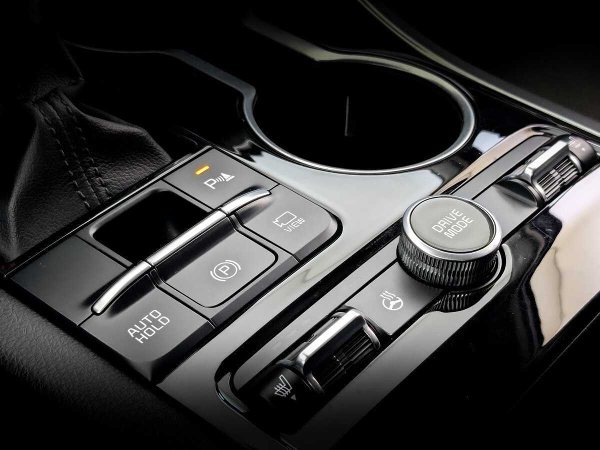 Купить Kia K5 с пробегом. Фото: #23