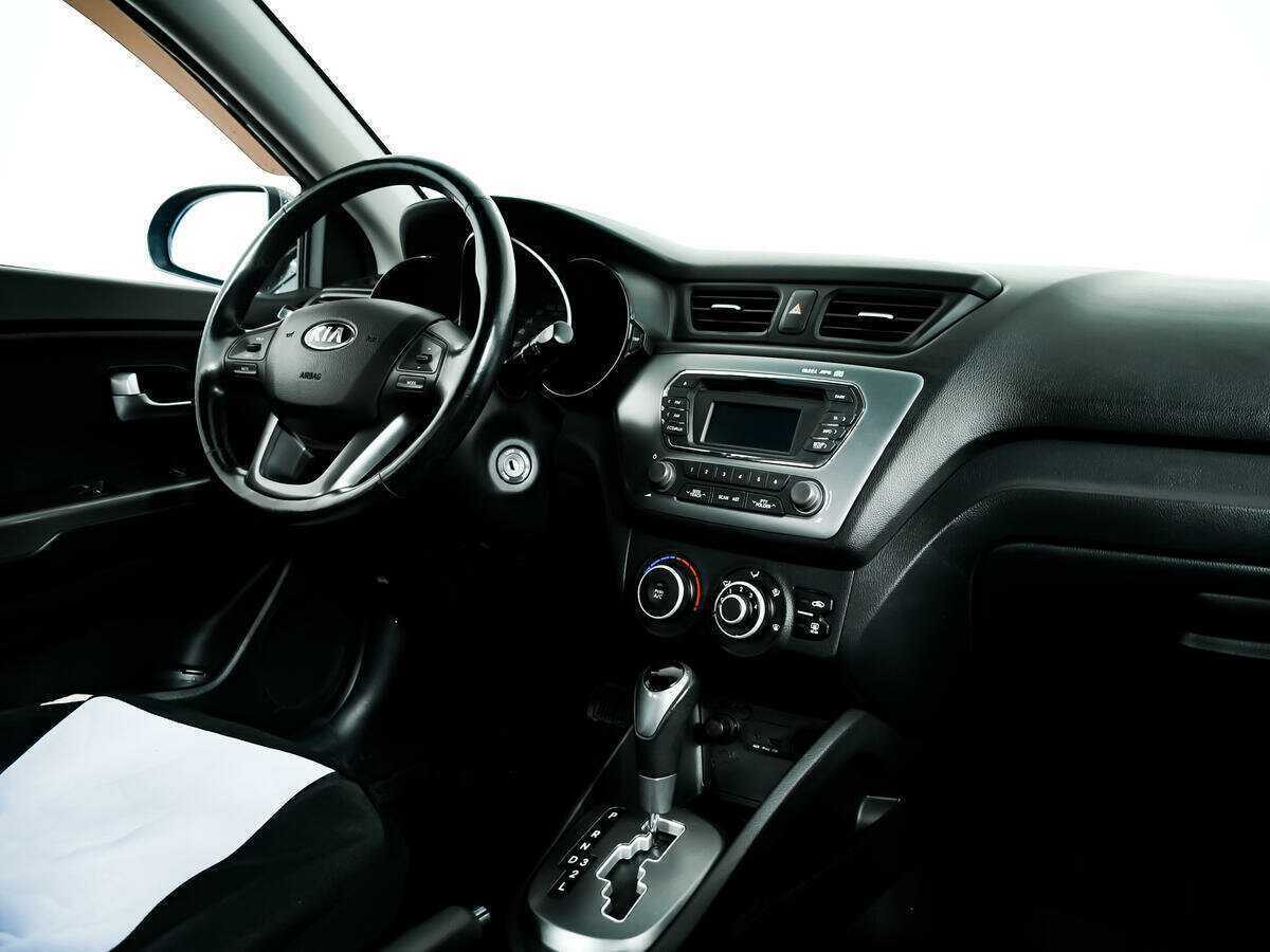 Купить Kia Rio с пробегом. Фото: #8