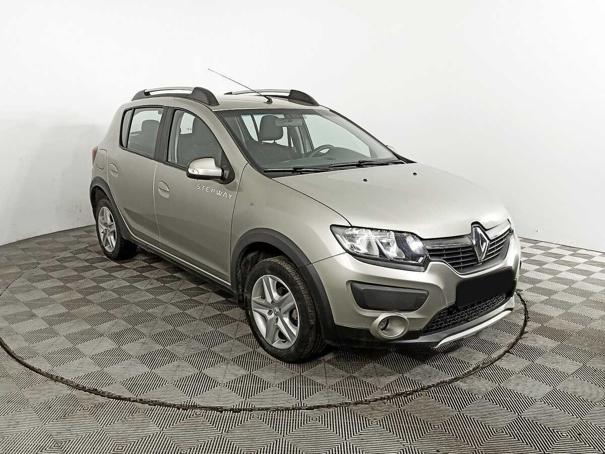 Купить Renault Sandero с пробегом. Фото: #2