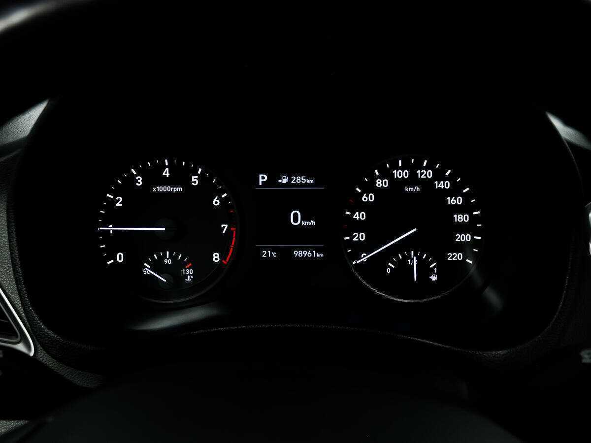 Купить Hyundai Solaris с пробегом. Фото: #9