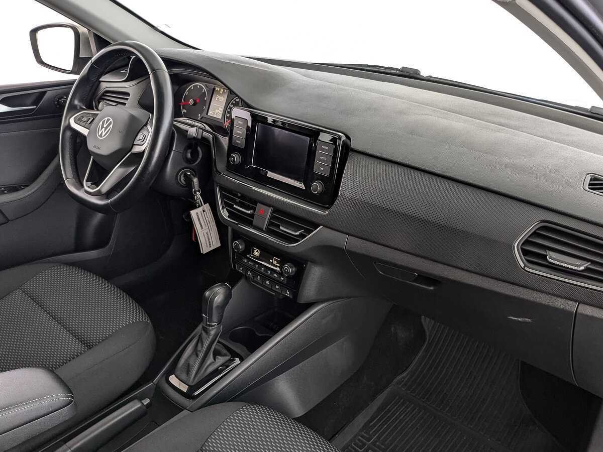 Купить Volkswagen Polo с пробегом. Фото: #8