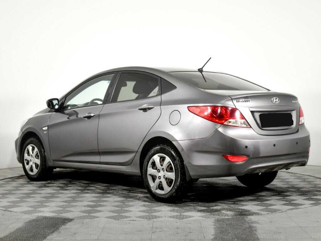 Купить Hyundai Solaris с пробегом. Фото: #6