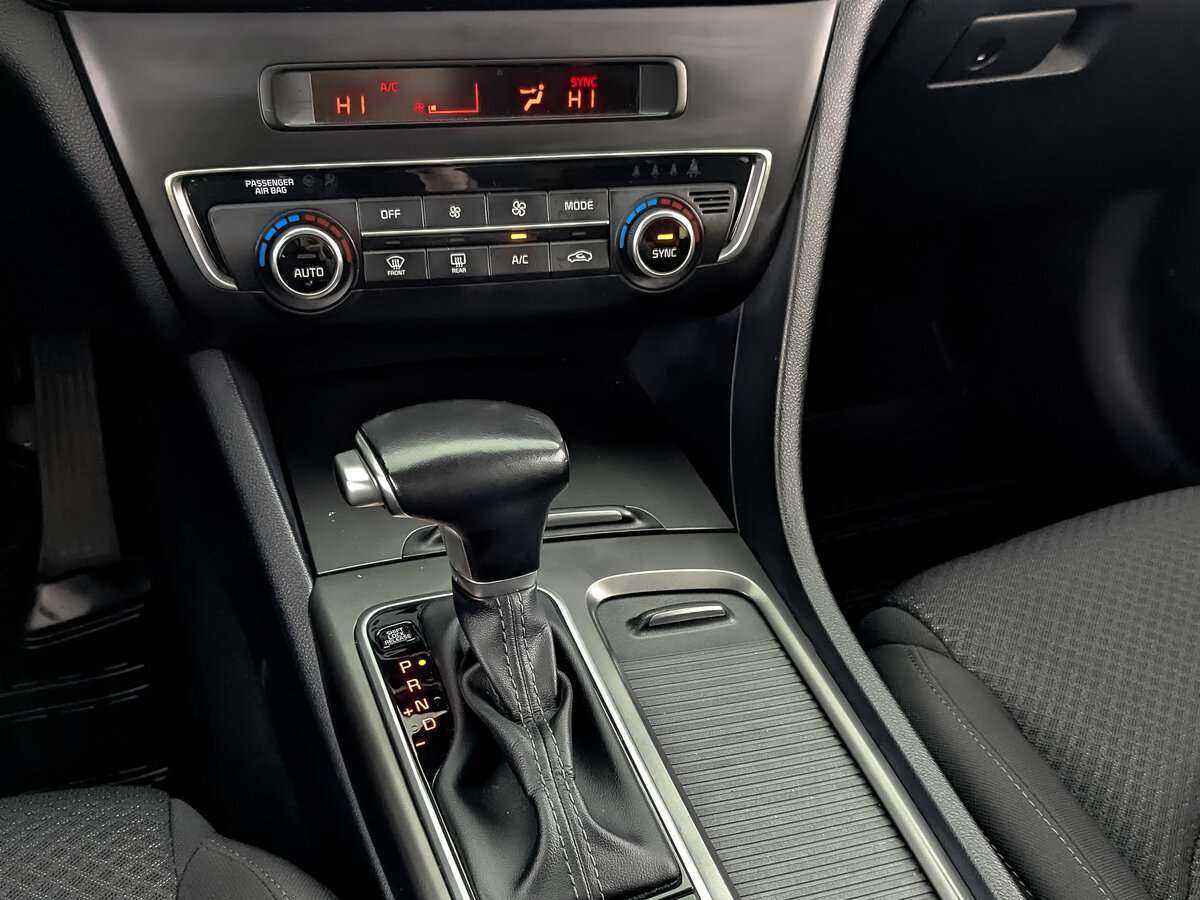 Купить Kia Optima с пробегом. Фото: #21