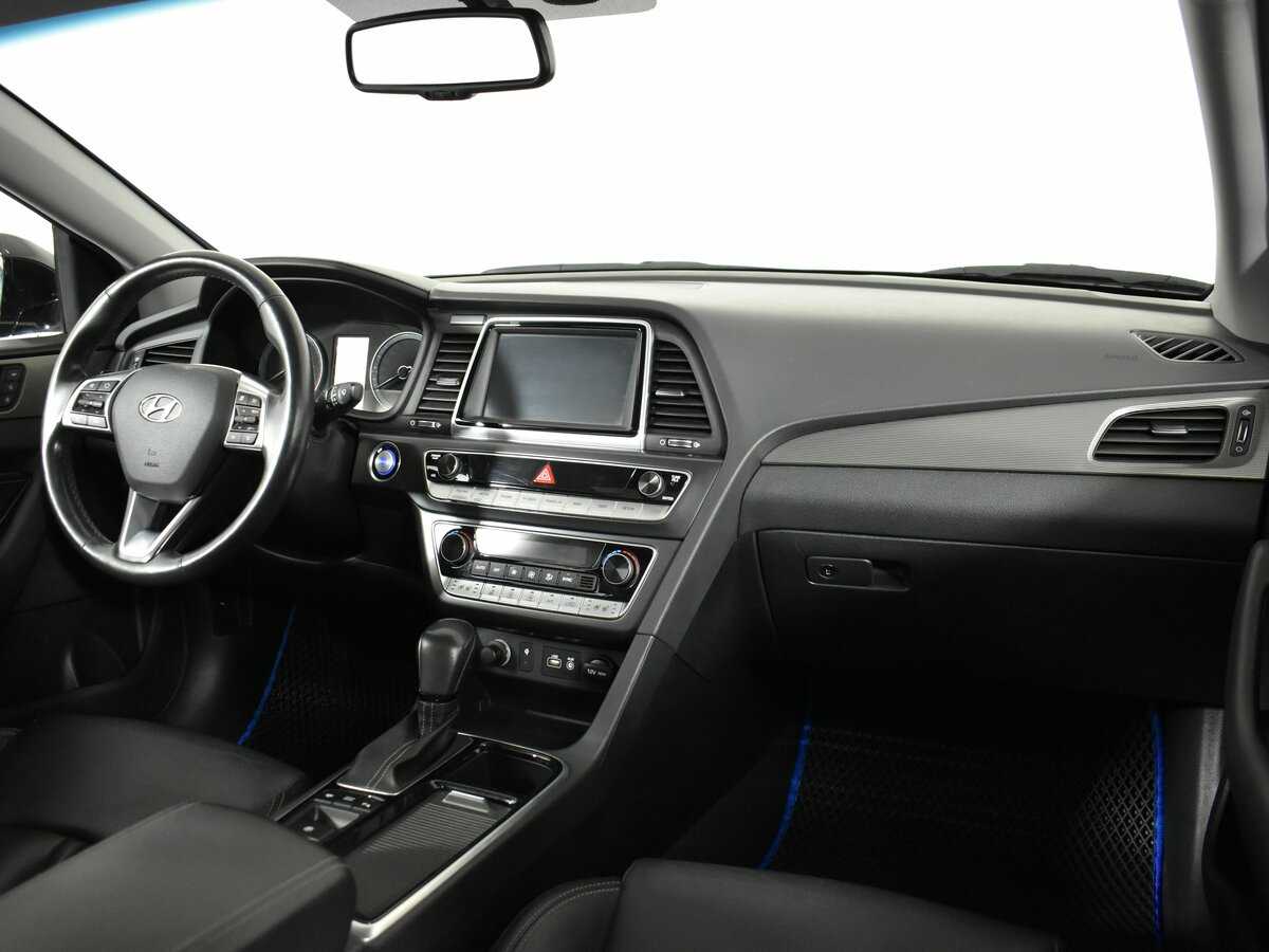 Купить Hyundai Sonata с пробегом. Фото: #14