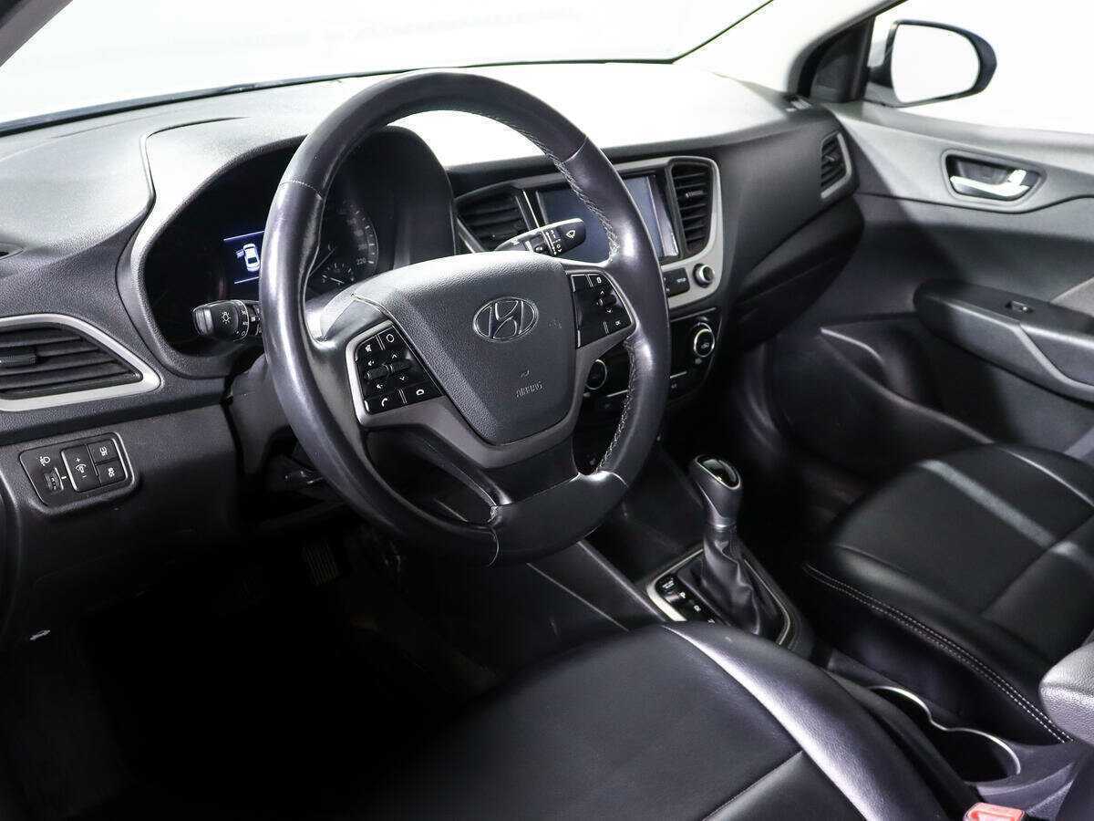 Купить Hyundai Solaris с пробегом. Фото: #12