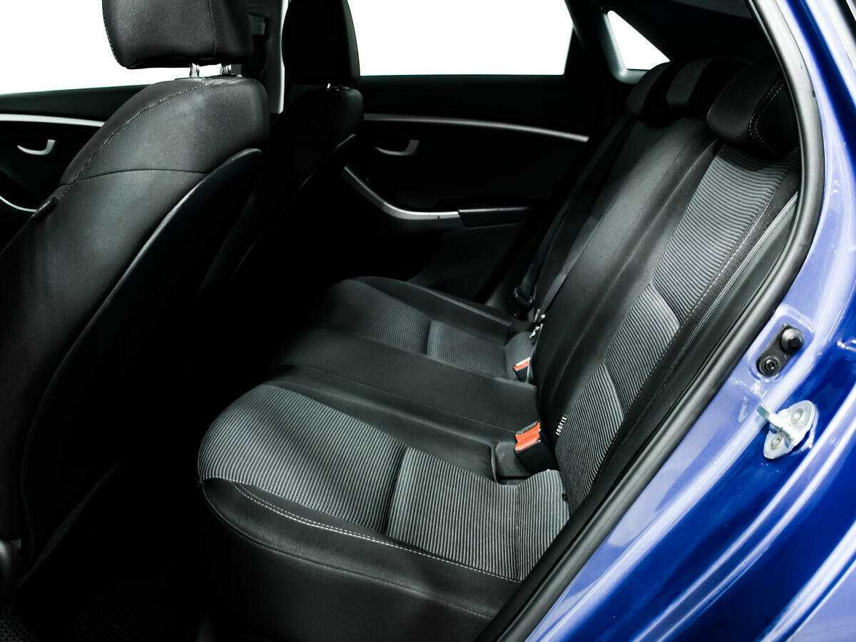 Купить Hyundai i30 с пробегом. Фото: #11