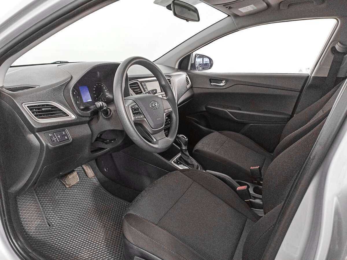 Купить Hyundai Solaris с пробегом. Фото: #15