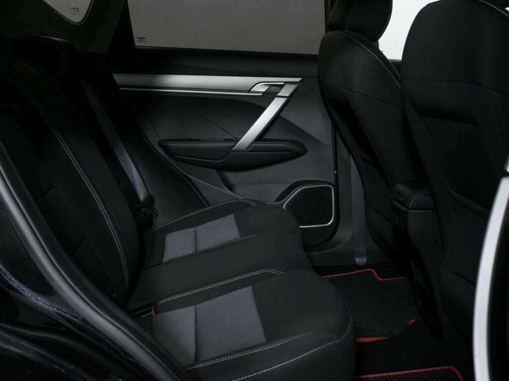 Купить Geely Coolray с пробегом. Фото: #9