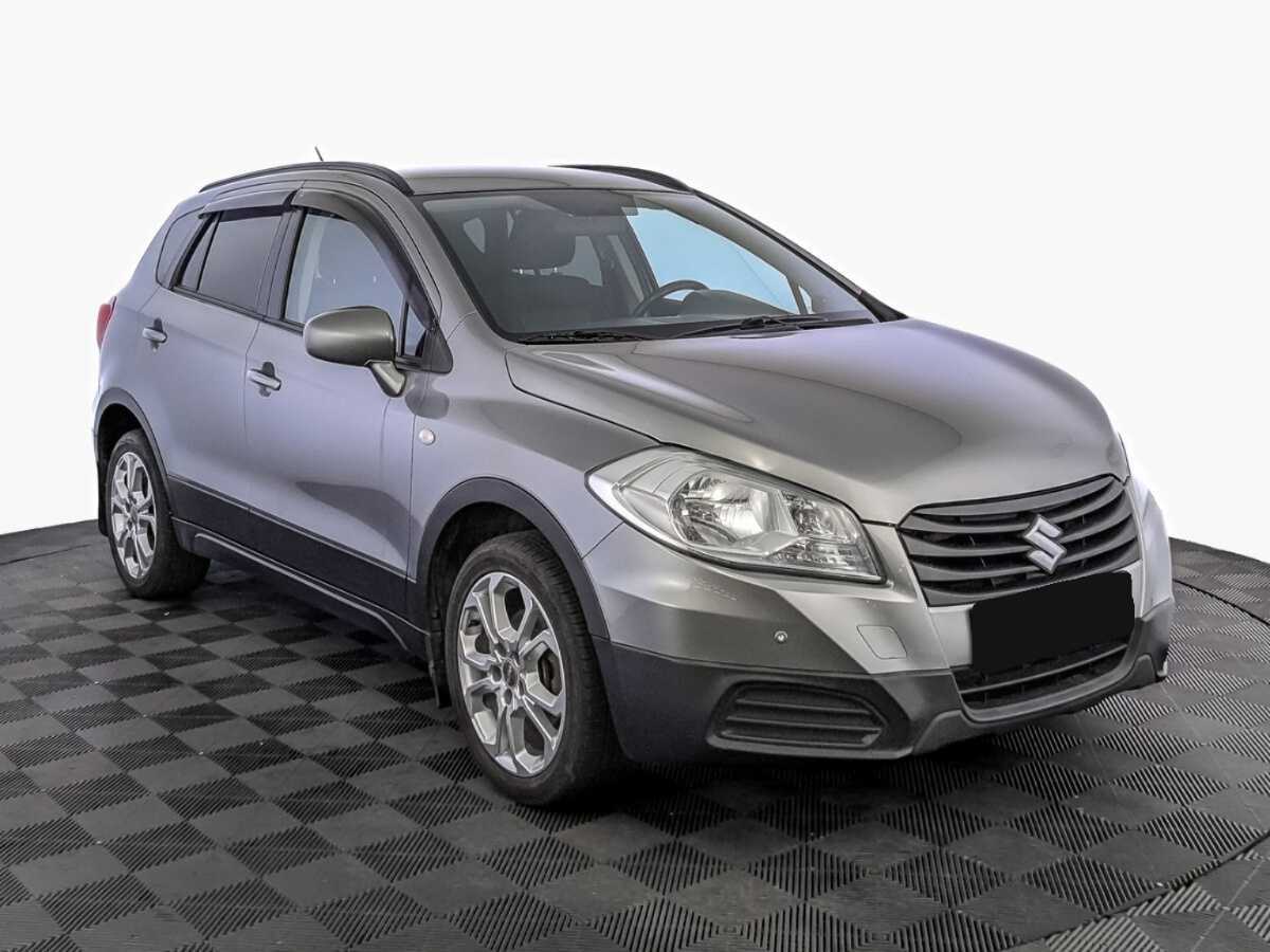 Купить Suzuki SX4 с пробегом. Фото: #2