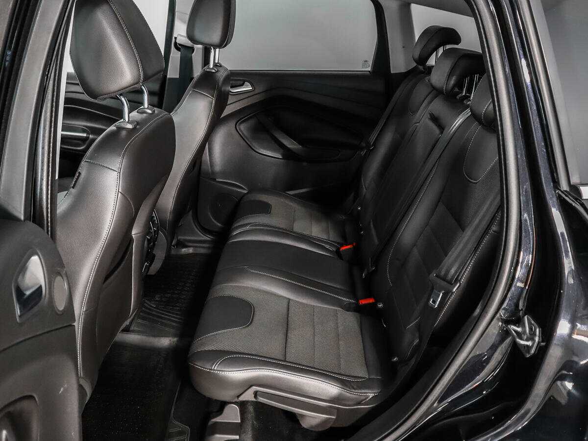 Купить Ford Kuga с пробегом. Фото: #10