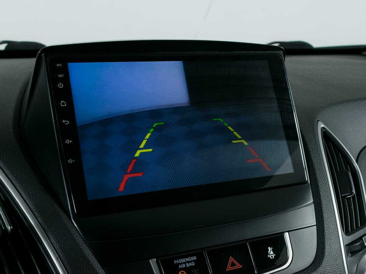 Купить Hyundai ix35 с пробегом. Фото: #11