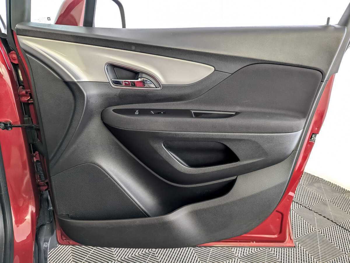 Купить Opel Mokka с пробегом. Фото: #22