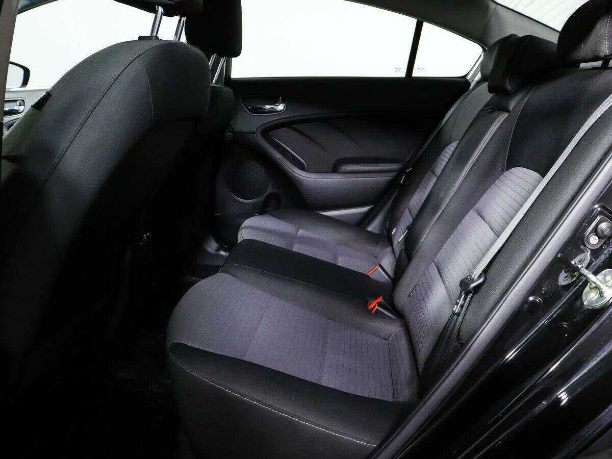 Купить Kia Cerato с пробегом. Фото: #9