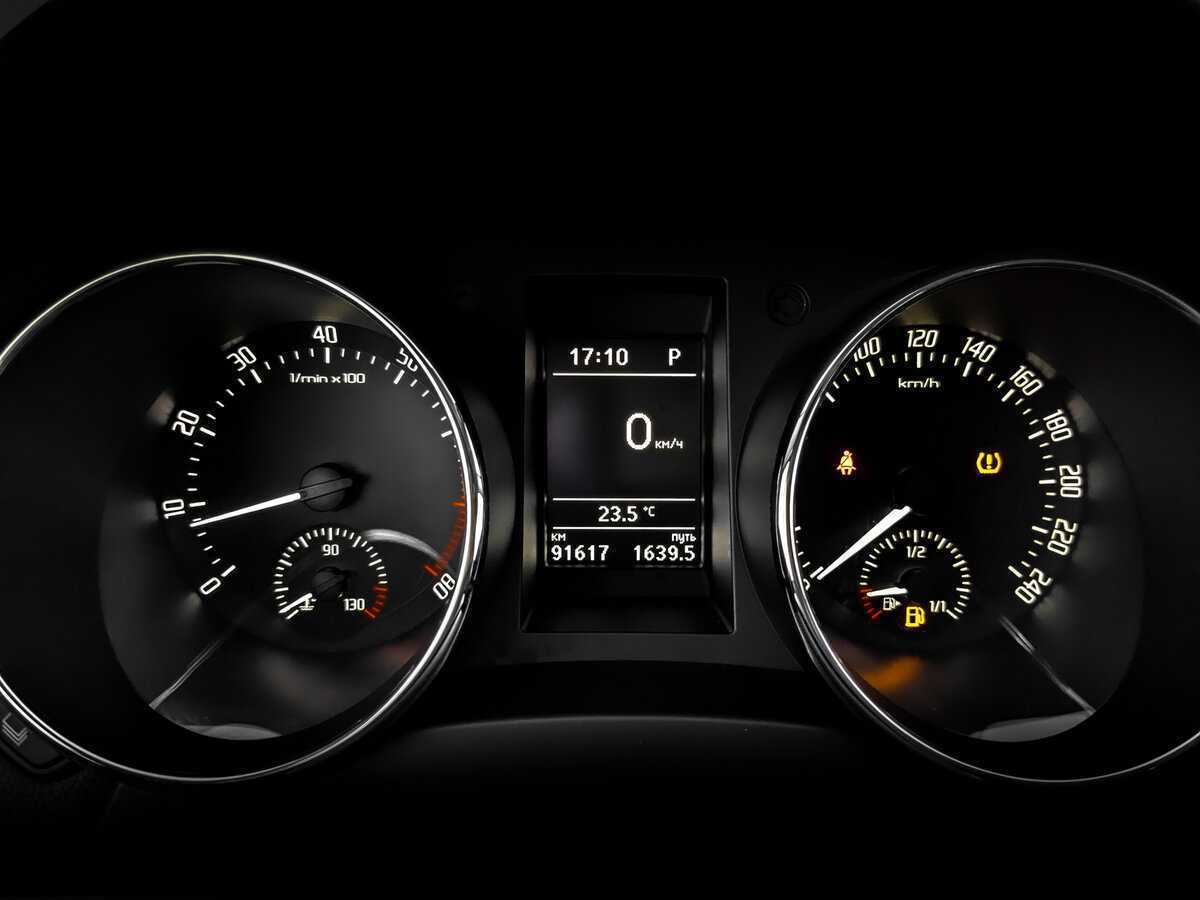 Купить Skoda Yeti с пробегом. Фото: #12