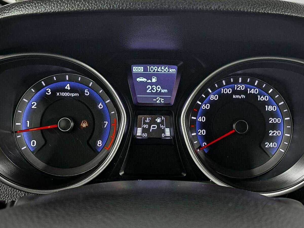 Купить Hyundai i30 с пробегом. Фото: #8