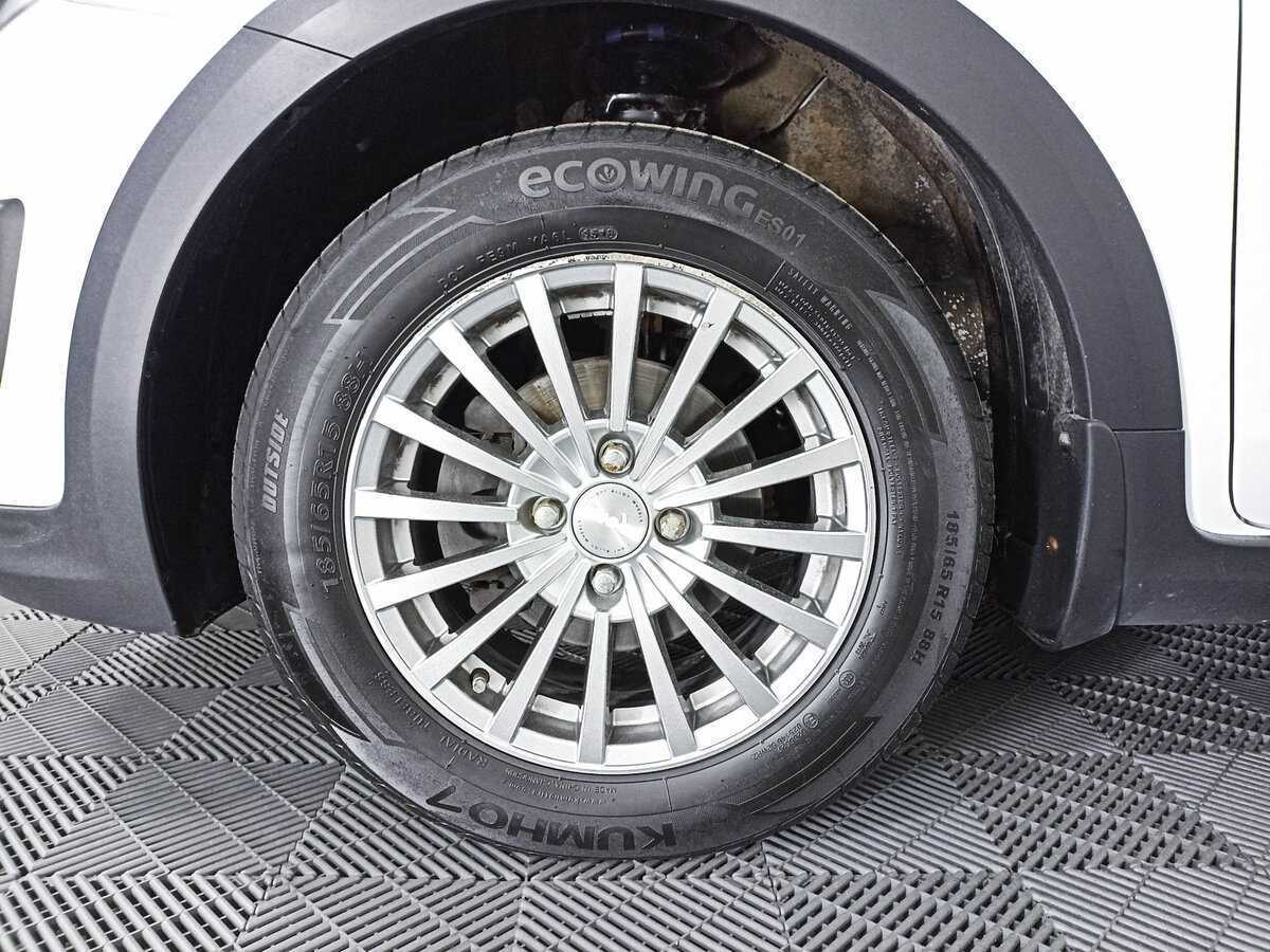 Купить Kia Rio с пробегом. Фото: #15