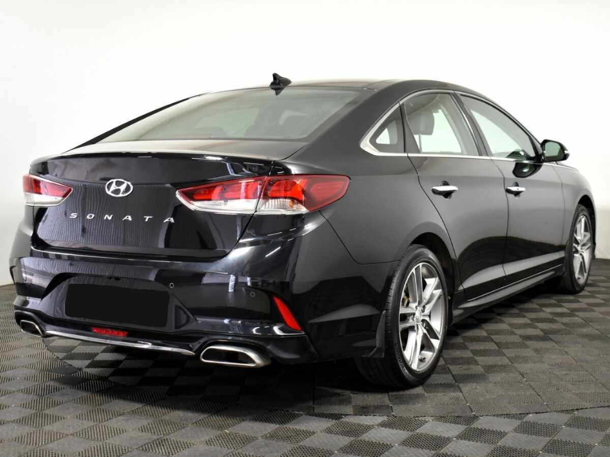 Купить Hyundai Sonata с пробегом. Фото: #3