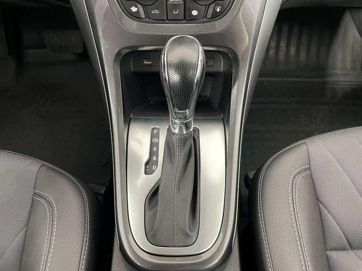 Купить Opel Astra с пробегом. Фото: #11