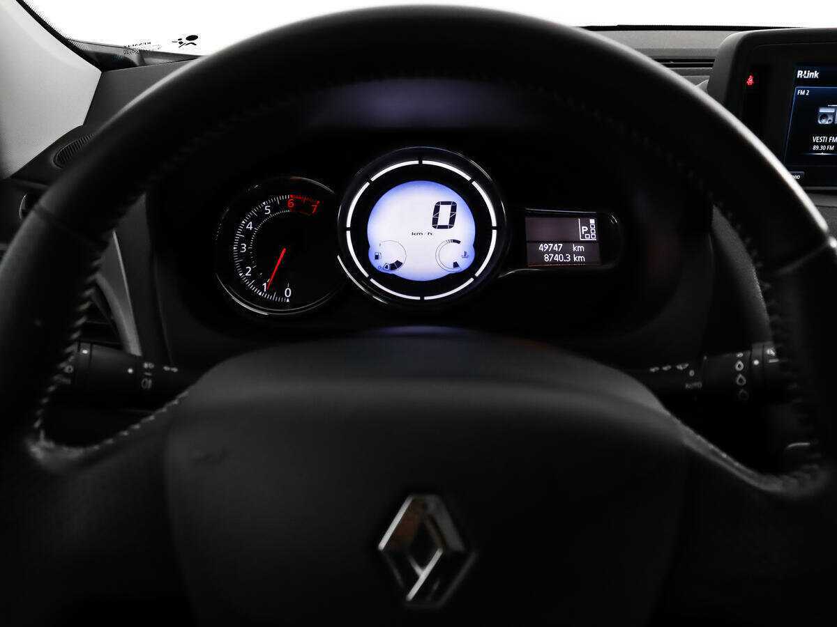 Купить Renault Megane с пробегом. Фото: #17