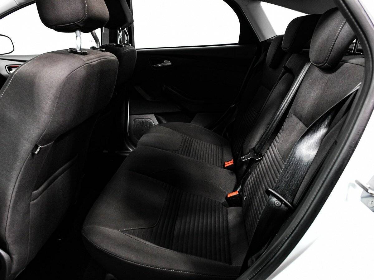 Купить Ford Focus с пробегом. Фото: #12