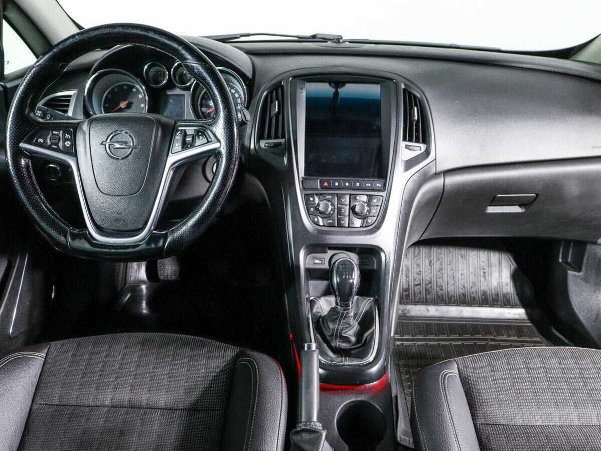 Купить Opel Astra с пробегом. Фото: #9