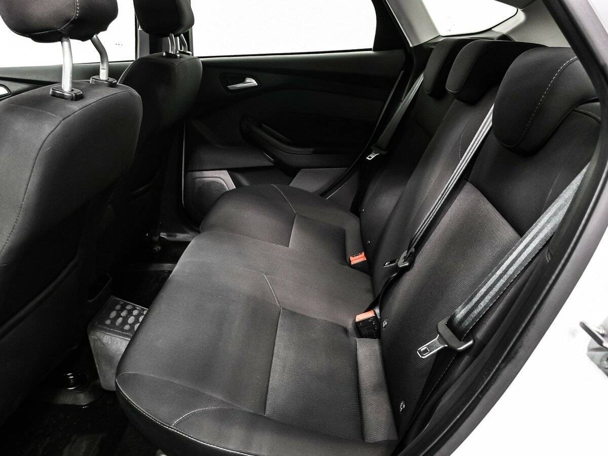 Купить Ford Focus с пробегом. Фото: #11