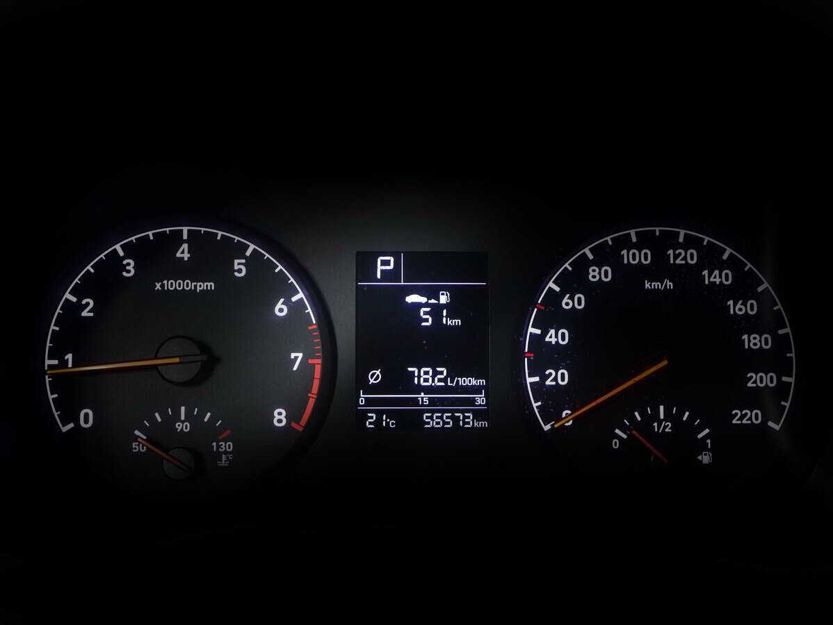 Купить Hyundai Solaris с пробегом. Фото: #10