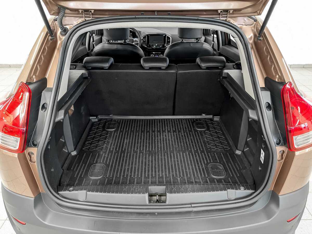 Купить Lada (ВАЗ) XRAY с пробегом. Фото: #9